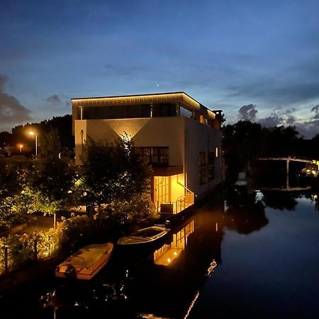 Above And Beyond - Luxe Suite Met Sauna En Stoomdouche Zaandam Exterior foto